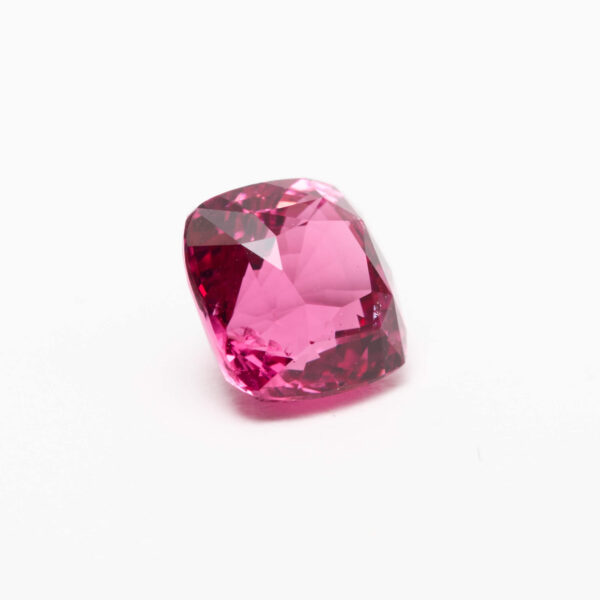 Spinelle Mahenge 2.96 carats
